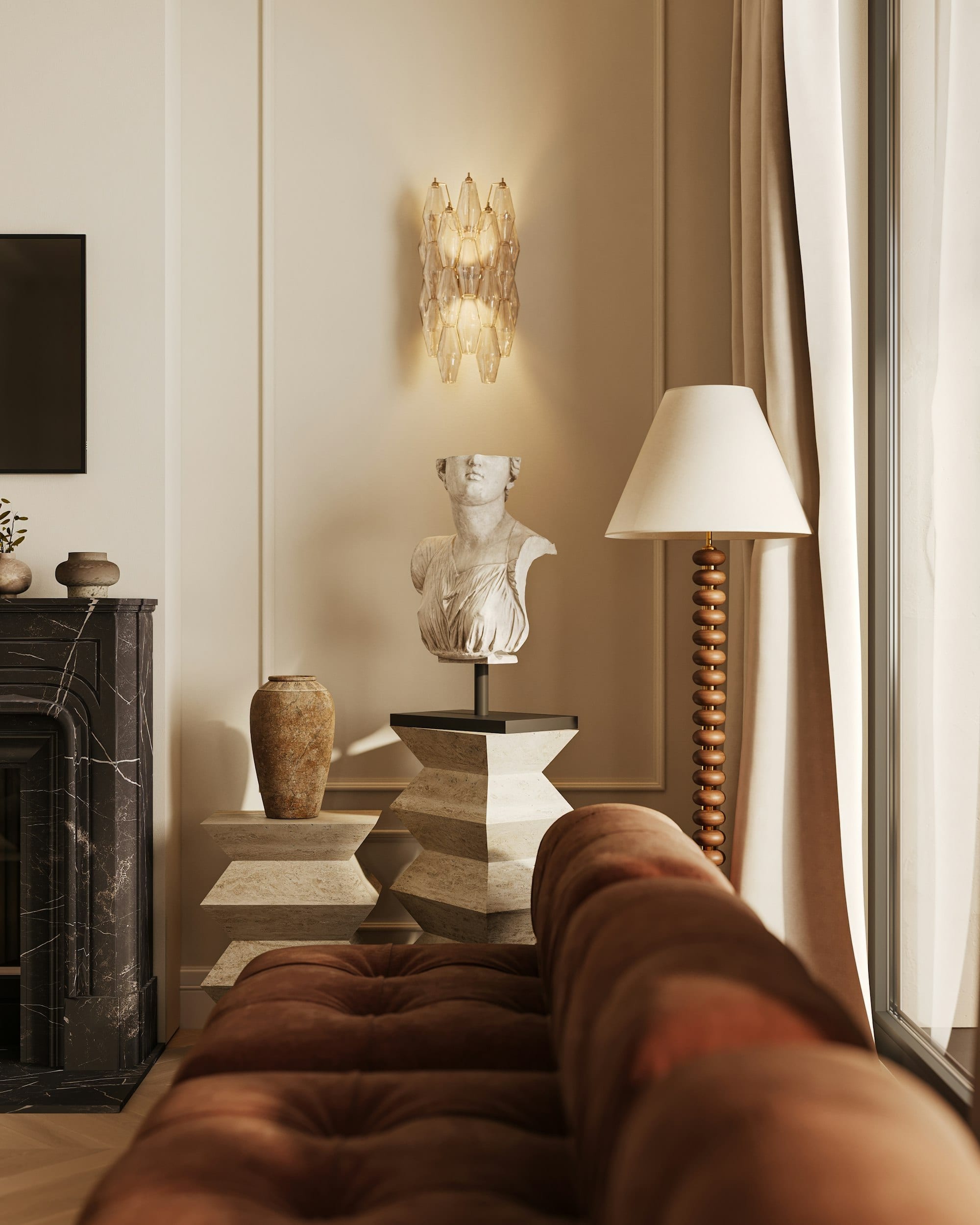 Salon parisien, mobilier et lumière de fin de journée